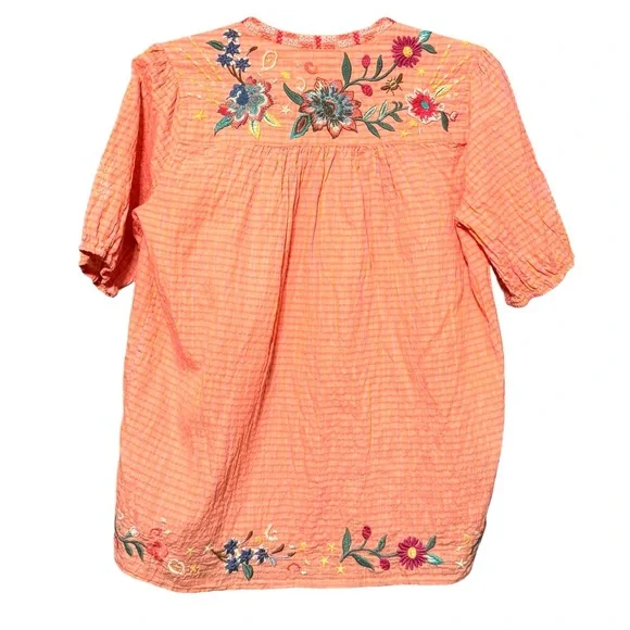 JOHNNY WAS Olinda Puff Sleeve Effortless Embroidered Lightweight Floral Blouse - Picture 9 of 13
